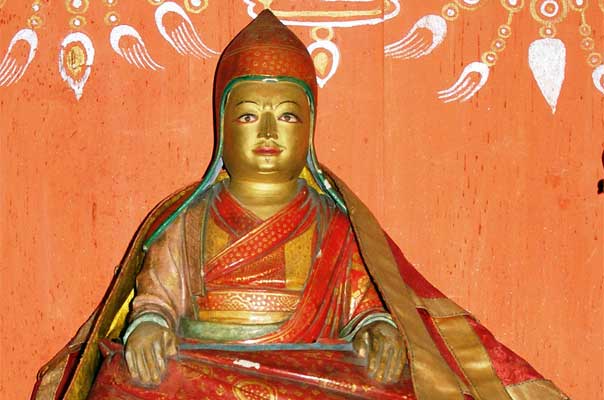 The history of Ogyen Choling begins with the visit of the great Tibetan master of Buddhism, Longchen Rabjam (1308-63)